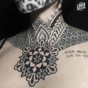 tatuaje_pecho_tradicional_logiabarcelona_willian_spindola_